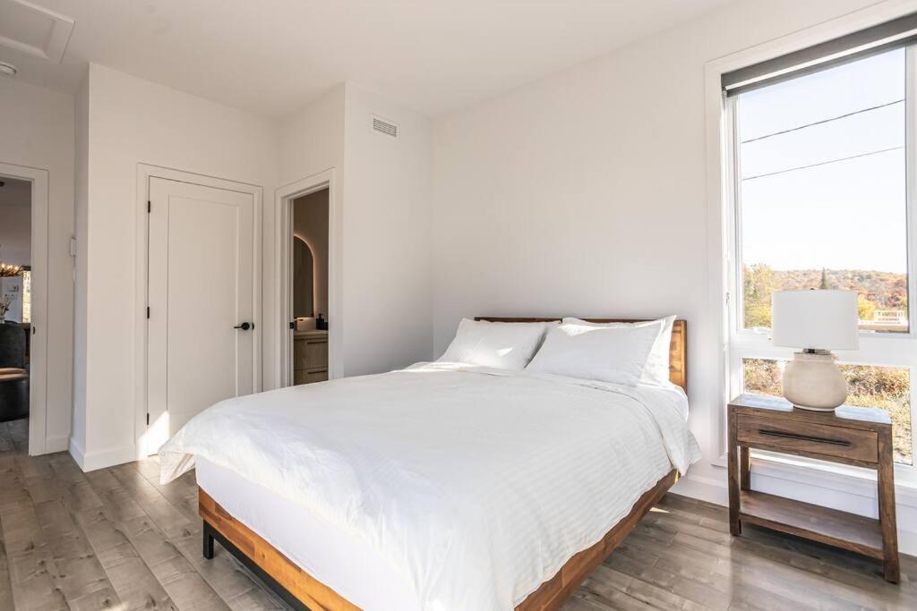 New Family For 12 People And Tremblant Chalet Mont-Tremblant